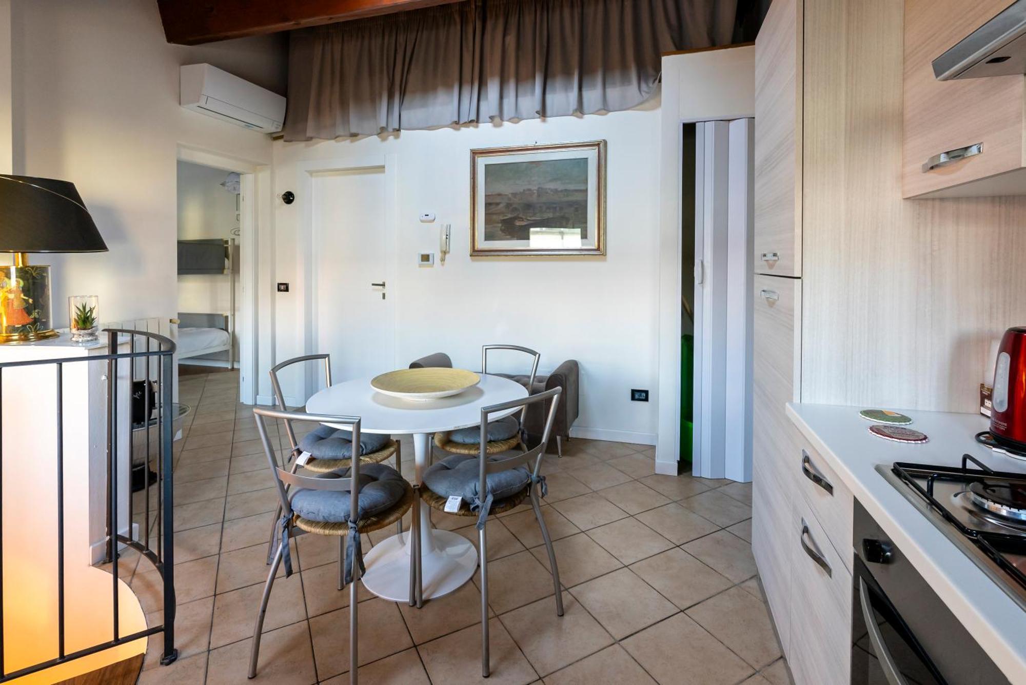 I Bimbi Apartments Ліворно Екстер'єр фото